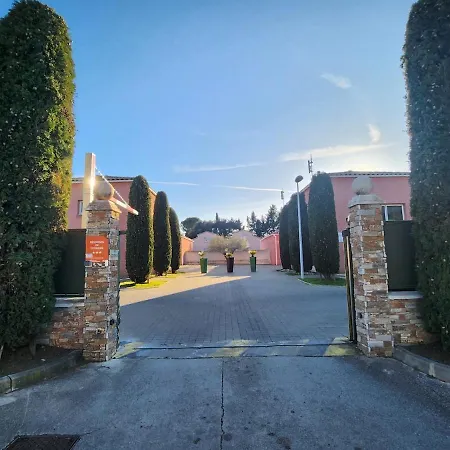 Charming House In Occitanie *